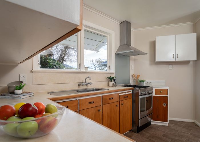  at 13 Mclellan Street, Tawa, Wellington