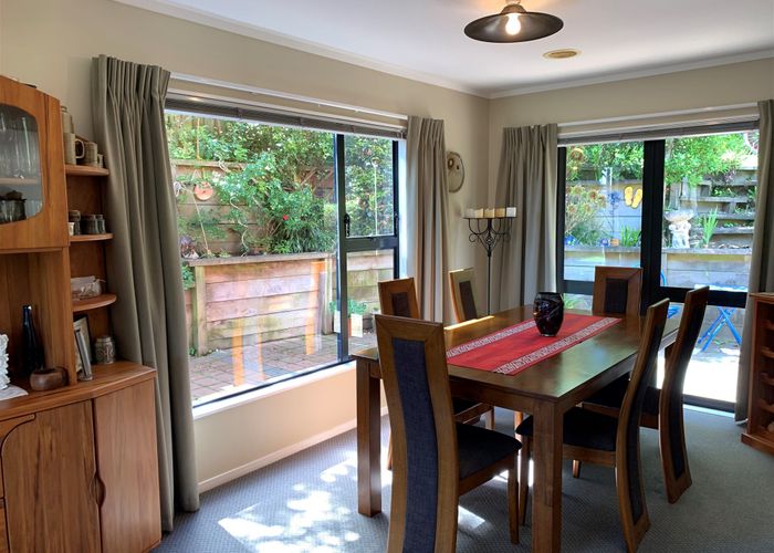  at 99 Woodman Drive, Tawa, Wellington