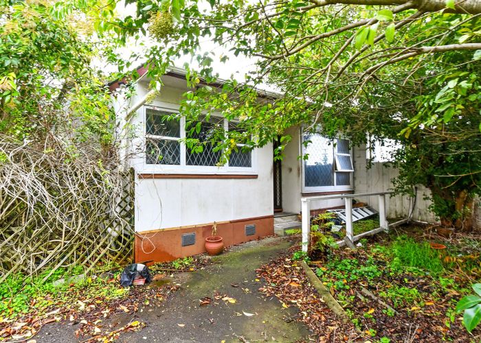  at 4/49 Russell Road, Manurewa, Manukau City, Auckland