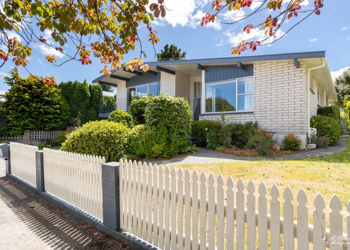  at 13 Arnot Avenue, Clouston Park, Upper Hutt