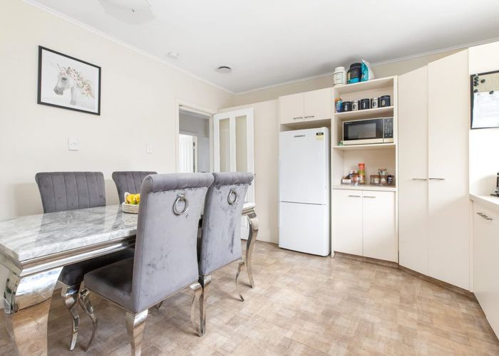  at 1/40 Grimseys Road, Redwood, Christchurch