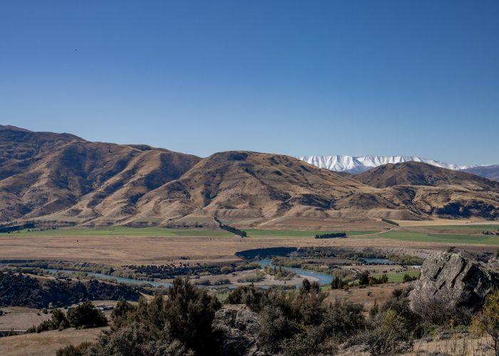  at 41 Westreca Ridge Lane, Queensberry, Cromwell