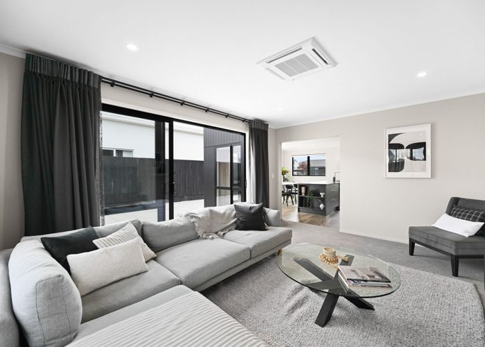  at 52a Kimbrae Drive, Rototuna, Hamilton, Waikato