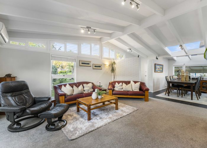  at 6 Camwell Close, Bucklands Beach, Manukau City, Auckland