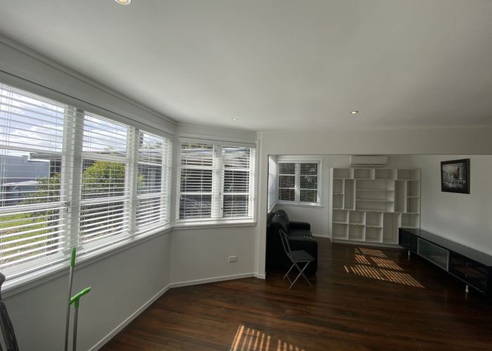  at 121 Fairview Avenue, Fairview Heights, Auckland