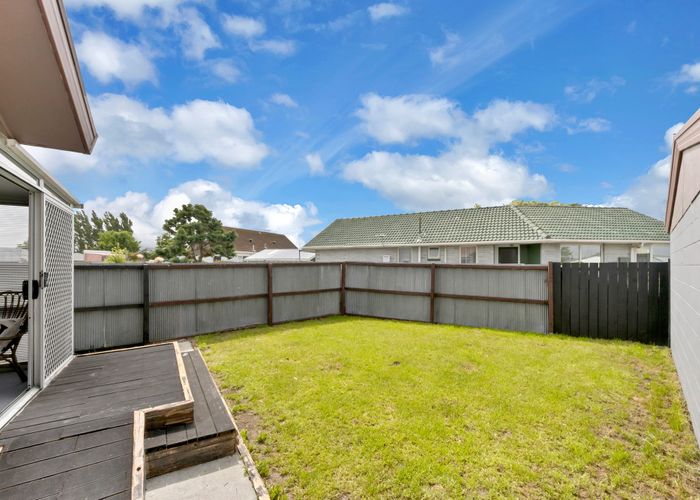 at 1/20 Jura Place, Woolston, Christchurch City, Canterbury