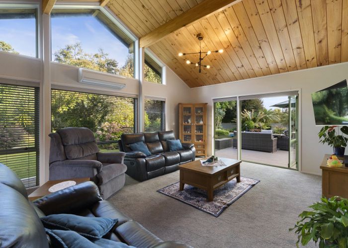  at 11 Helland Drive, Bombay, Franklin, Auckland