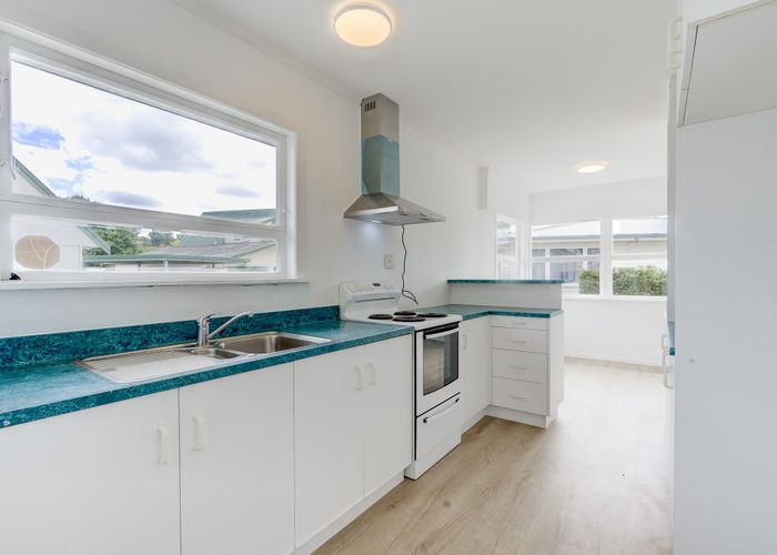  at 37 Carrington Avenue, Hillcrest, Hamilton