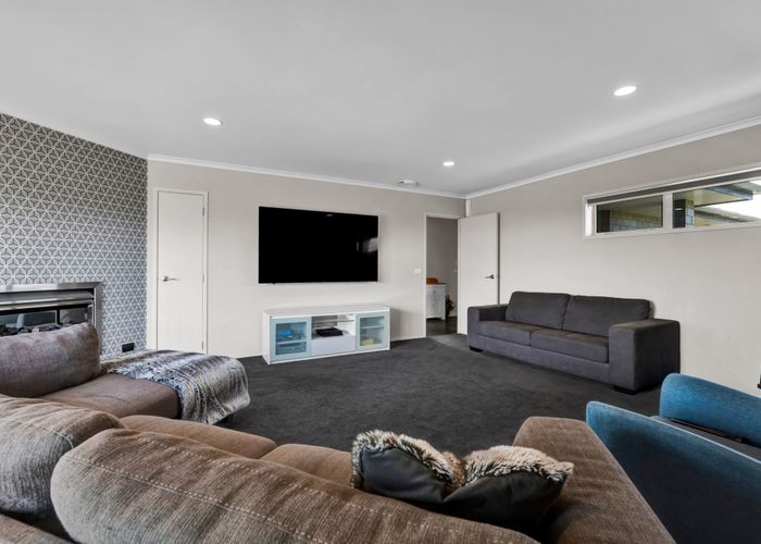  at 313 Egmont Road, Hillsborough, New Plymouth