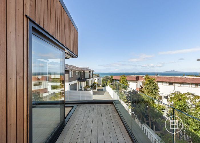  at 30C Oban Road, Browns Bay, North Shore City, Auckland