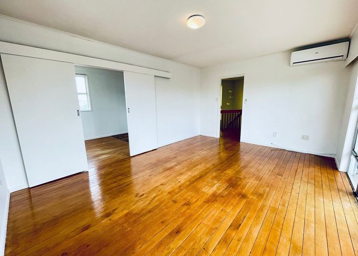  at 3 Addison Drive, Glendene, Waitakere City, Auckland