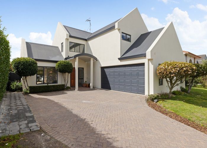 at 47 Nielsen Gardens, Rototuna, Hamilton, Waikato