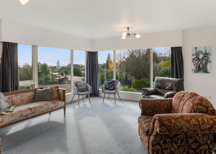  at 48 Surrey Road, Richmond