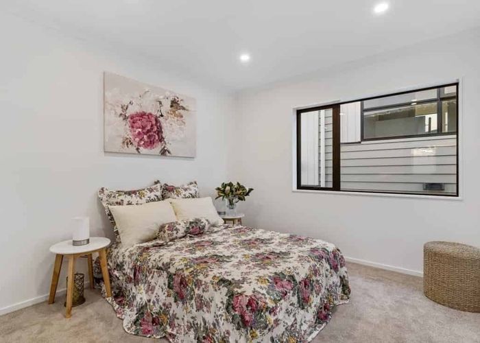  at 29E Littlejohn Street, Hillsborough, Auckland City, Auckland