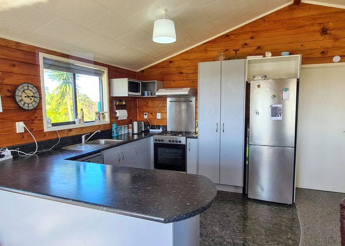  at 104 Wearmouth Road, Paparoa