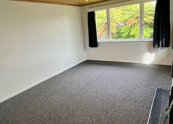  at 28 Charles Road, Hannahs Bay, Rotorua, Bay Of Plenty