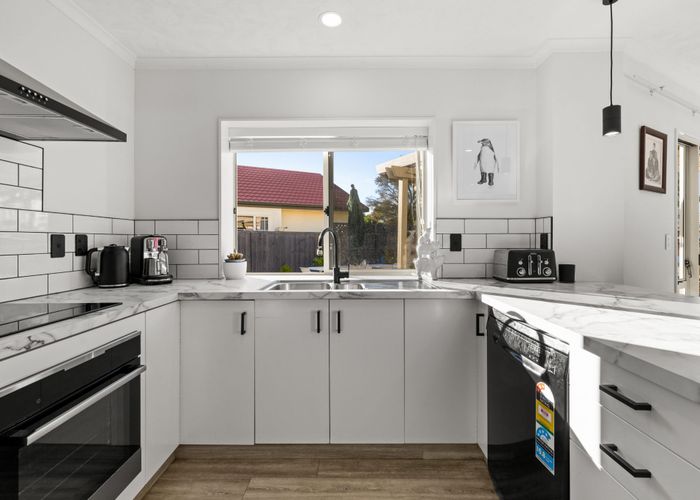  at 5 Wilton Row, Taradale, Napier, Hawke's Bay