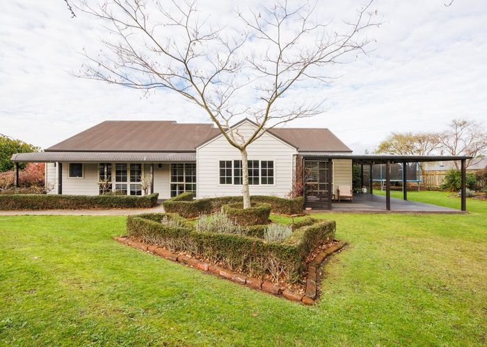  at 30 Vista Drive, Feilding, Feilding