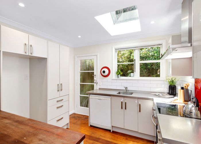  at 79 Maungaraki Road, Korokoro, Lower Hutt