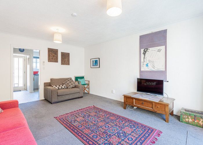  at 7/37 Geraldine Street, Edgeware, Christchurch