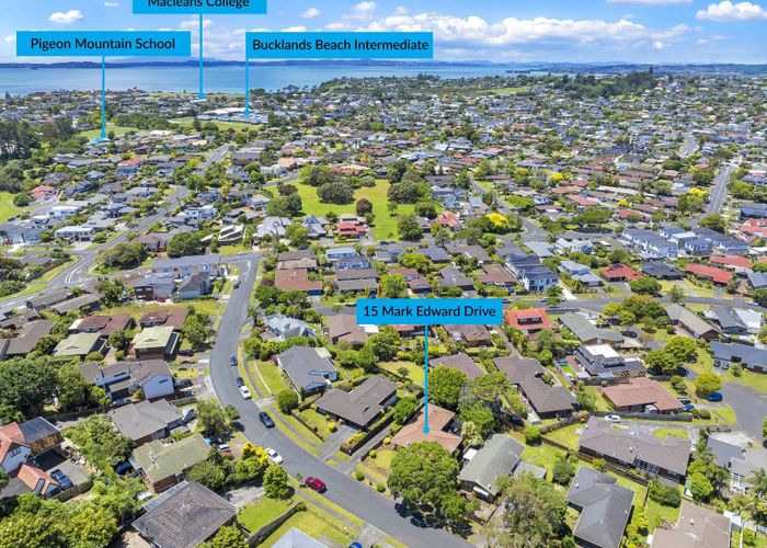  at 15 Mark Edward Drive, Half Moon Bay, Auckland