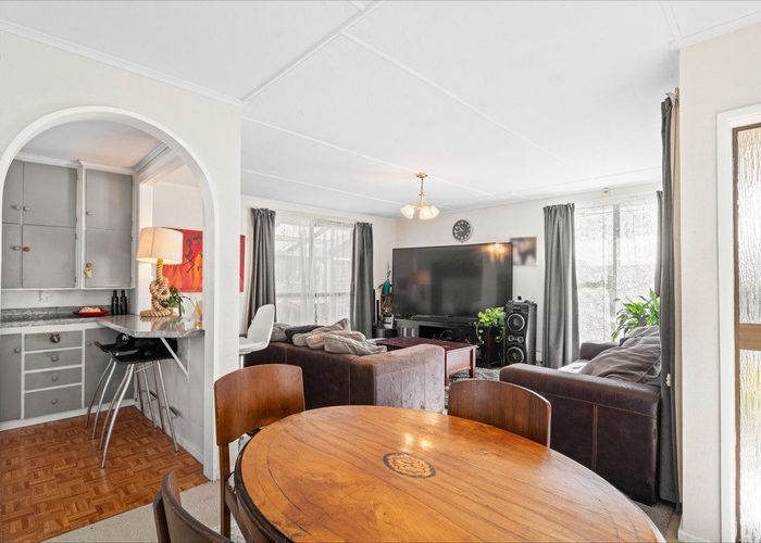  at 33 Boakes Road, Mount Wellington, Auckland City, Auckland