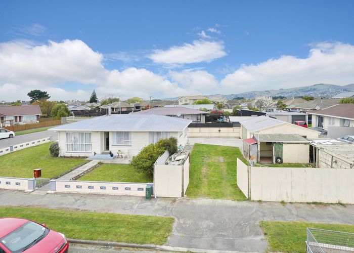  at 5 Rosanna Place, Aranui, Christchurch