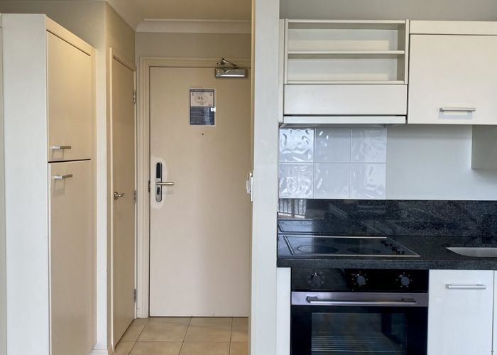  at 10I/100 Greys Avenue, Auckland Central, Auckland