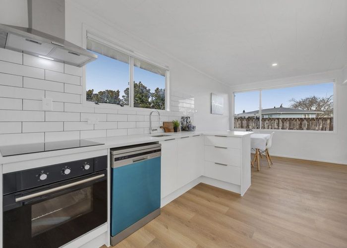  at 3 Pukeroa Place, Papakura, Papakura, Auckland