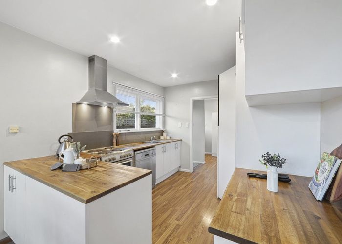  at 5 Neave Place, Hillmorton, Christchurch