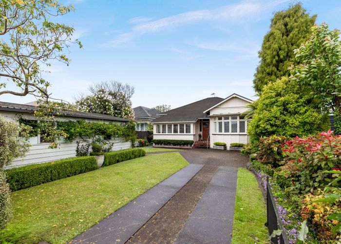  at 22 Nelson Crescent, Napier South, Napier