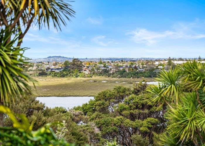  at 9 Renoir Street, West Harbour, Waitakere City, Auckland