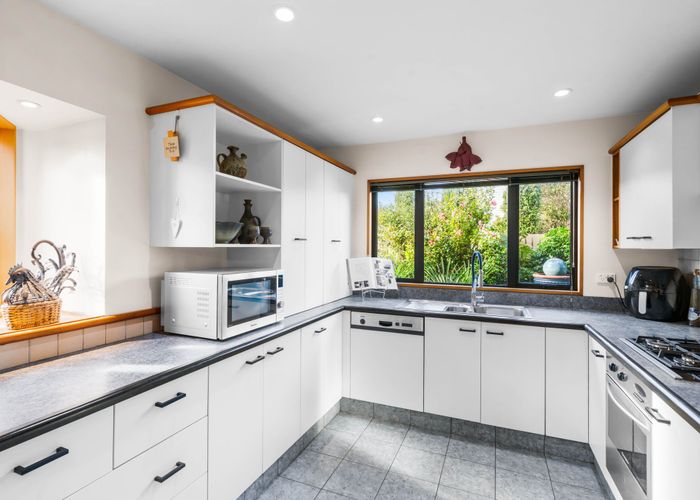  at 140 Memorial Ave, Burnside, Christchurch City, Canterbury