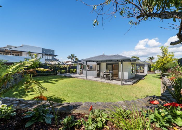  at 111 Dickson Road, Papamoa, Tauranga, Bay Of Plenty