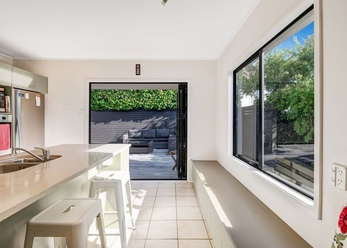  at 33 Everard Avenue, Army Bay, Whangaparaoa