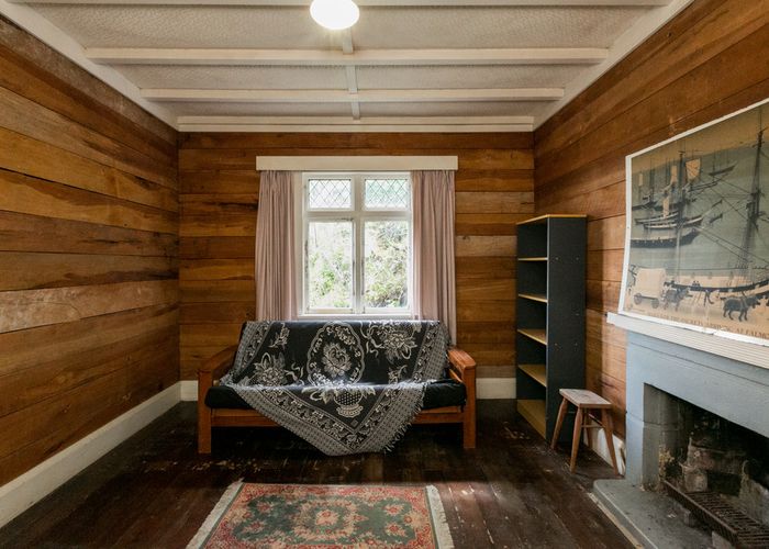  at 18 Bay View Road, Bluff Hill, Napier