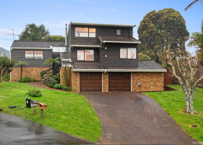  at 12 Tilia Place, Totara Heights, Manukau City, Auckland