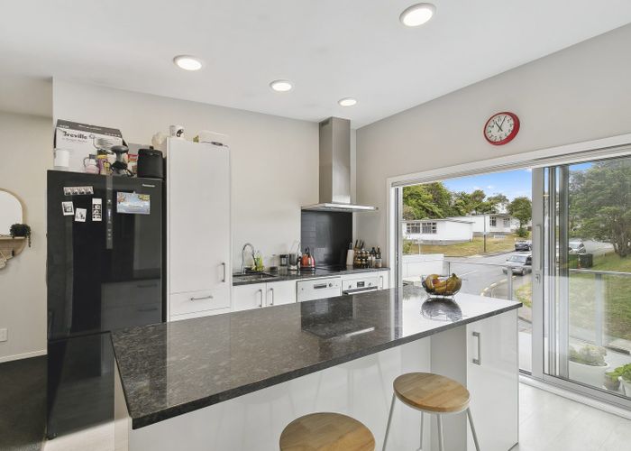  at 4 Atkinson Street, Newlands, Wellington
