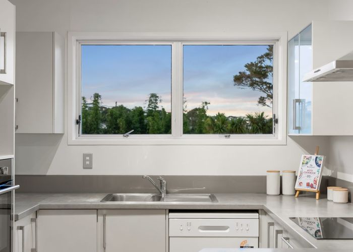  at 81 Awaruku Road, Torbay, North Shore City, Auckland