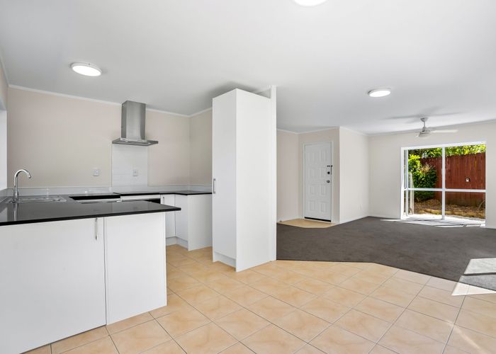  at 11 Randwick Place, Randwick Park, Manukau City, Auckland