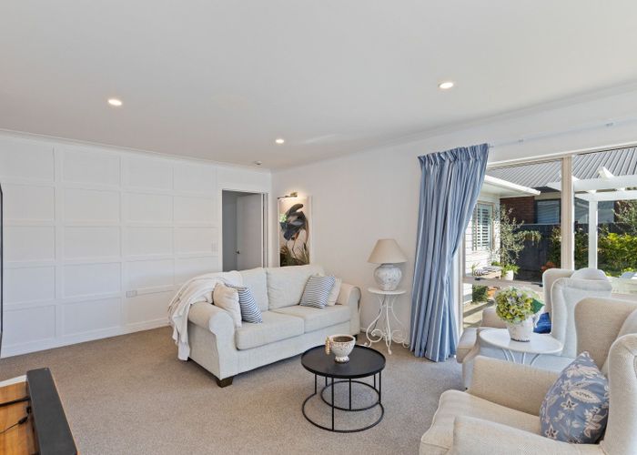  at 1/122 Clawton Street, Westown, New Plymouth, Taranaki