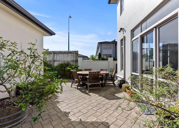  at 119 Baverstock Road, Flat Bush, Auckland