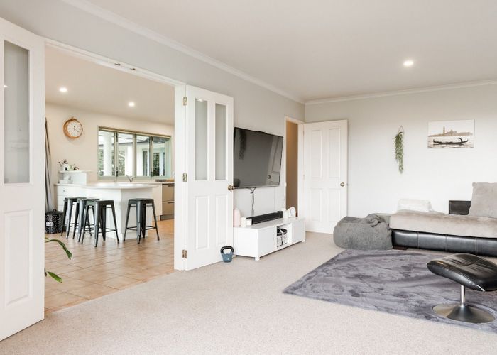  at 3 Alexandra Grove, Richmond