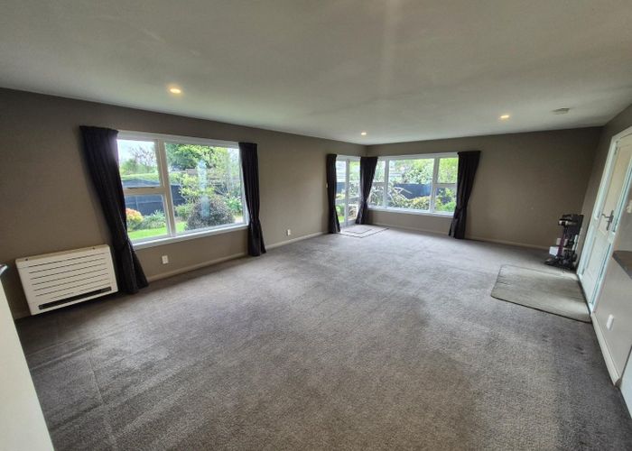  at 35 Glenmore Avenue, Casebrook, Christchurch City, Canterbury