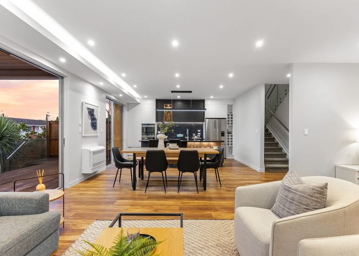  at 5B Trafalgar Road, Milford, Auckland