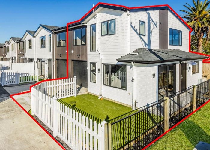  at 38A Seymour Road, Sunnyvale, Auckland