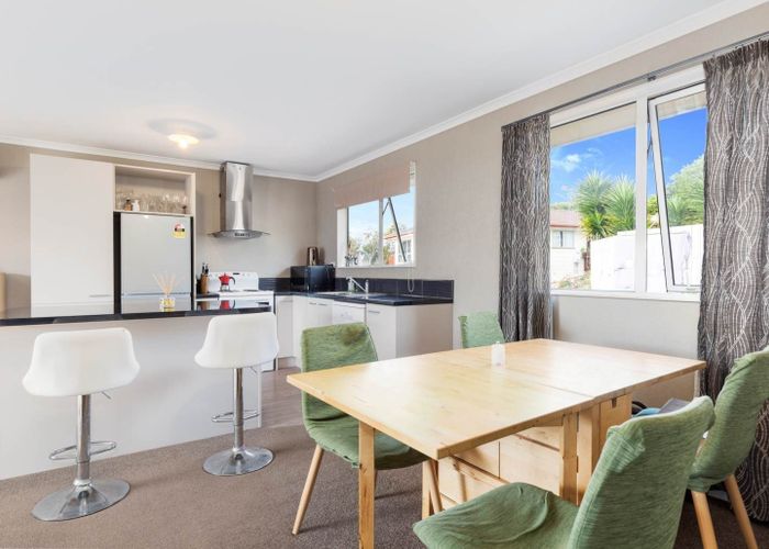  at 148A Aviemore Drive, Highland Park, Manukau City, Auckland
