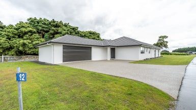  at 92 Blairlogie Close, Otatara