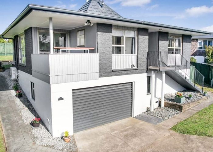  at 29 Sunnyhills Avenue, Glenview, Hamilton