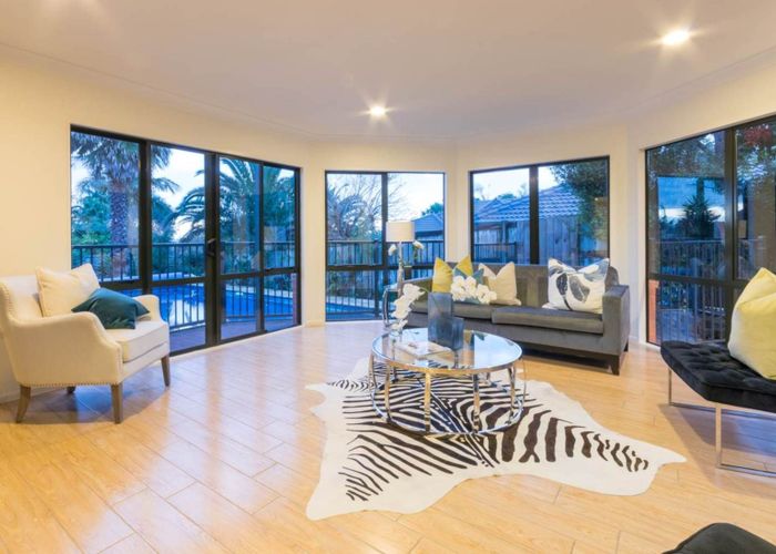  at 52 Burnaston Court, Dannemora, Manukau City, Auckland